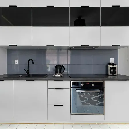 Spacious In For 8 People By Renters Apartment Sopot