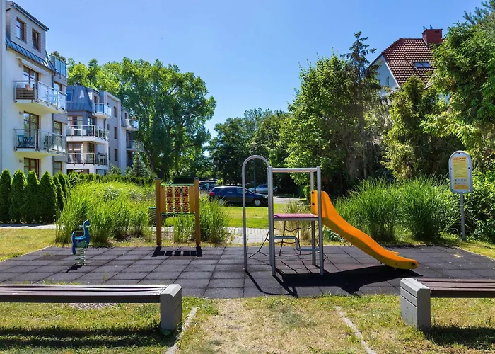 Spacious In For 8 People By Renters *